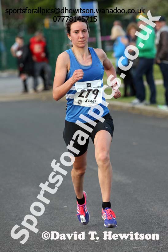 Clive Cookson 10k Road Race, Whitley Bay. Photo: David T. Hewitson/Sports for All Pics